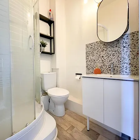 L'espaly - Renove, 600 M Du Centre Historique アパート